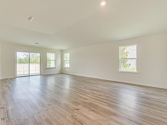 2nd image of 2884 WINDSOR LAKES Way