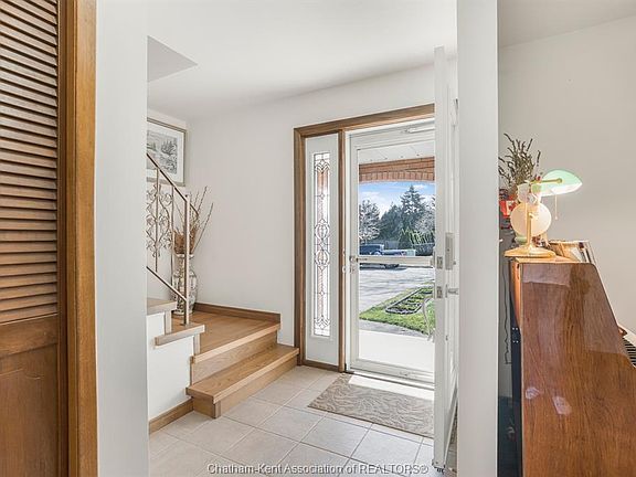 5th image of 7 Balmoral Rd