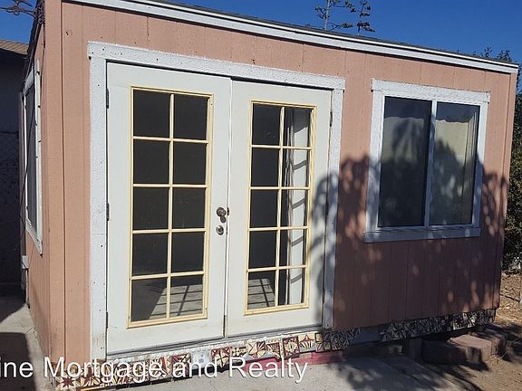 4th image of 4912 Auburn Dr