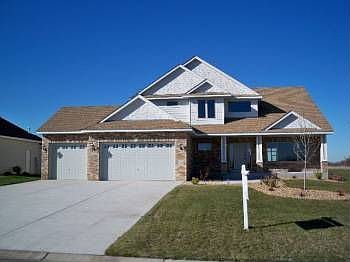 1st image of 9362 Kagan Cir NE