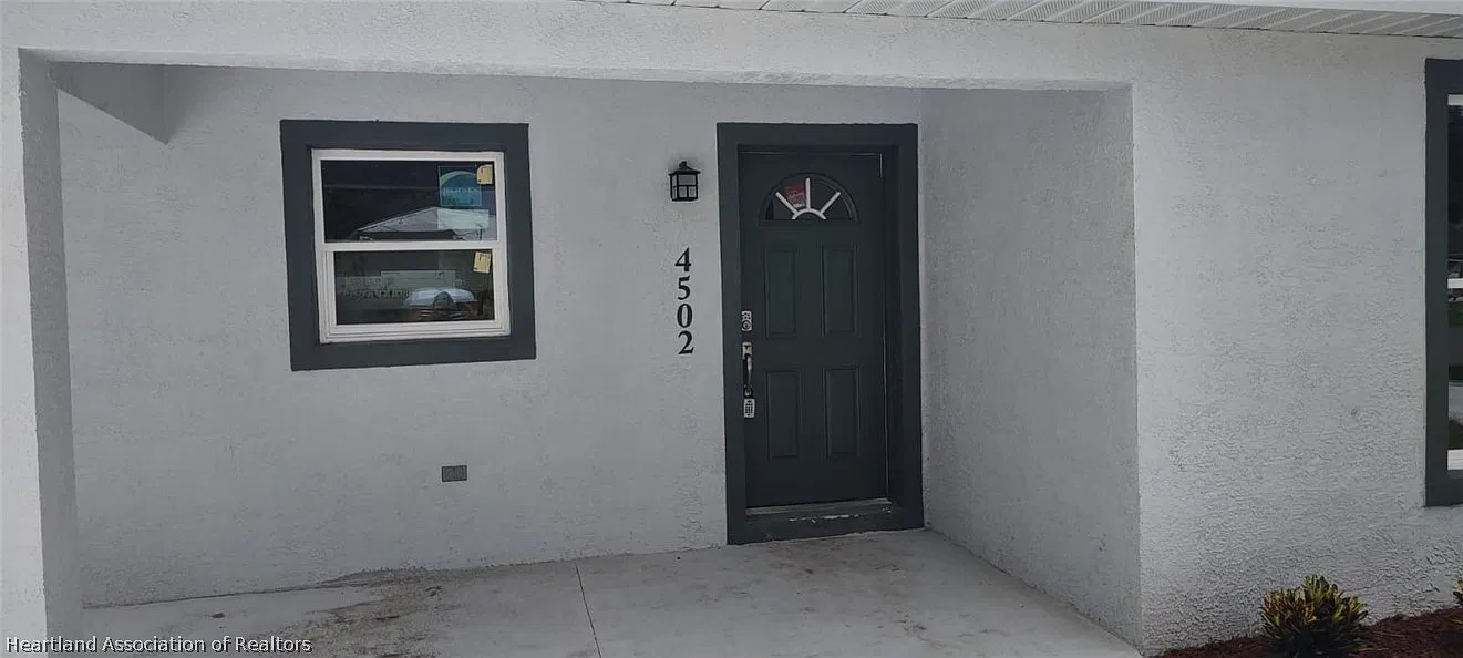 2 bed, 2.0 bath, 1006 sqft, $1,600 — Photo 1