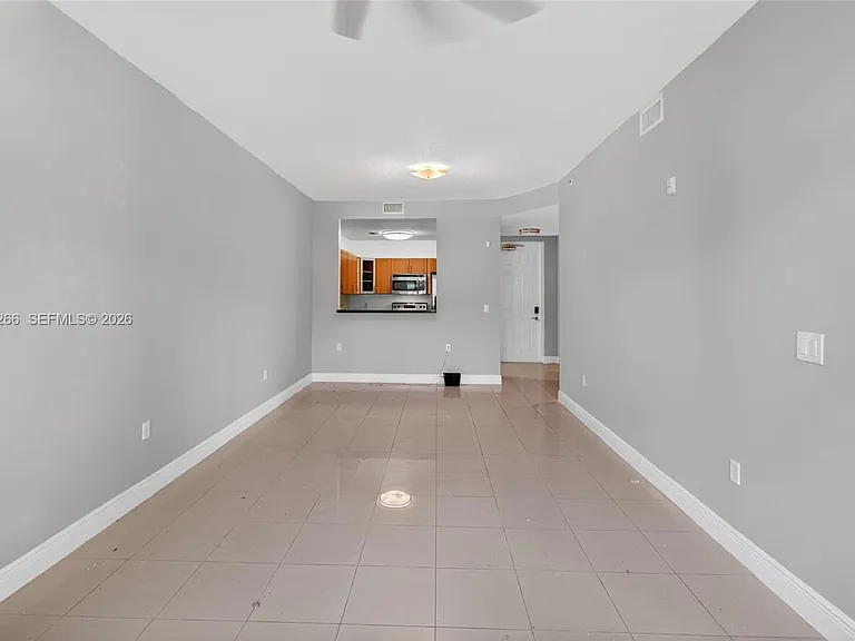 652 NE 63rd St #103 — Photo 10