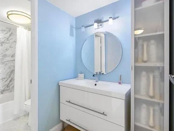 5th image of 1301 NE Miami Gardens Dr #1009