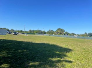 18600 SW 197th Ave, Miami, FL 33187