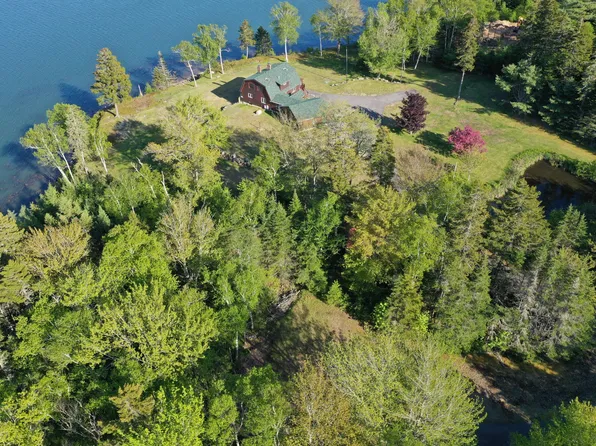 10 Spruce Reach, Gouldsboro, ME 04607