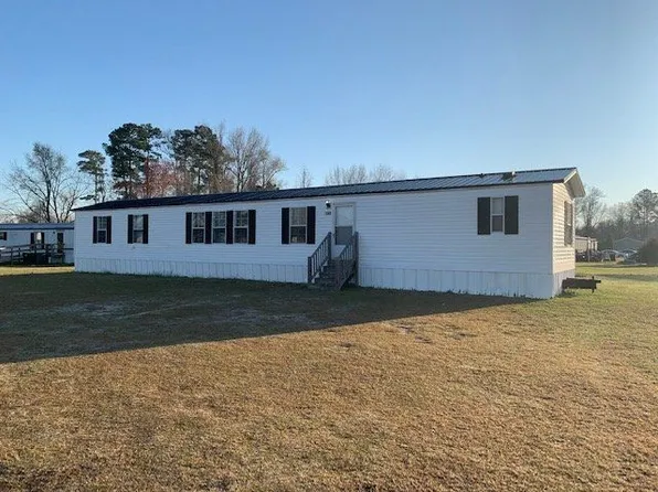1392 Rhett Butler Rd, Greenville, NC 27834