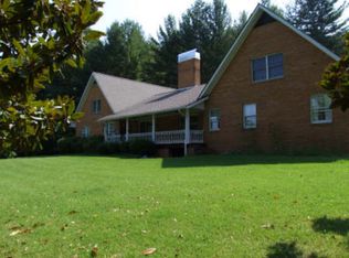 1298 Long Branch Rd, Robbinsville, NC 28771