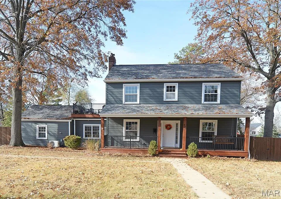 929 Robert Pl