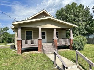 1801 Chicago St, Trenton, MO 64683