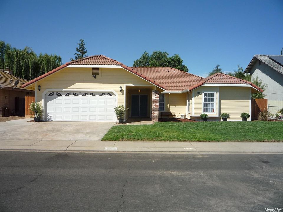 1st image of 3205 Ashur Ave