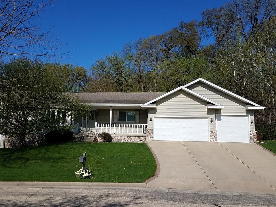 1st image of 209 Yarrow Hill Dr