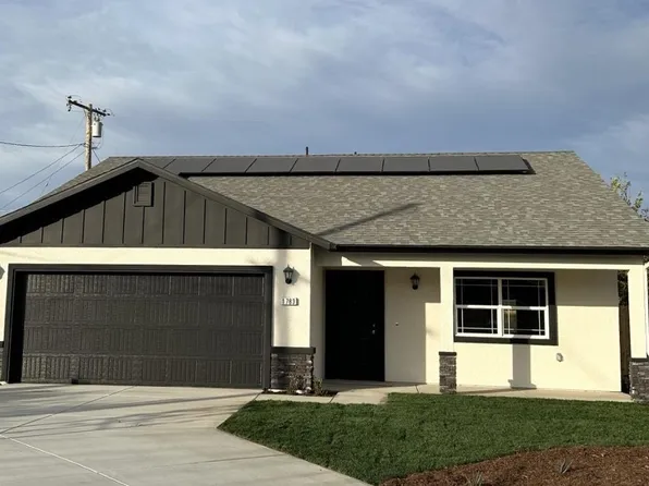 66 E Geary St, Fresno, CA 93706