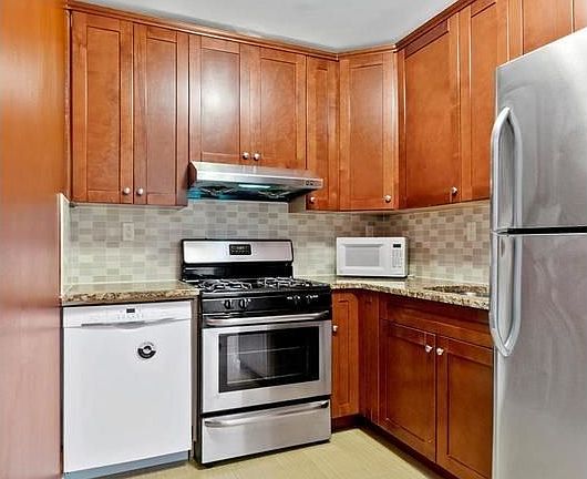 3rd image of 3552 32nd St APT 2