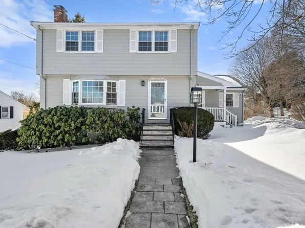 3 Valley Rd, Stoneham, MA 02180