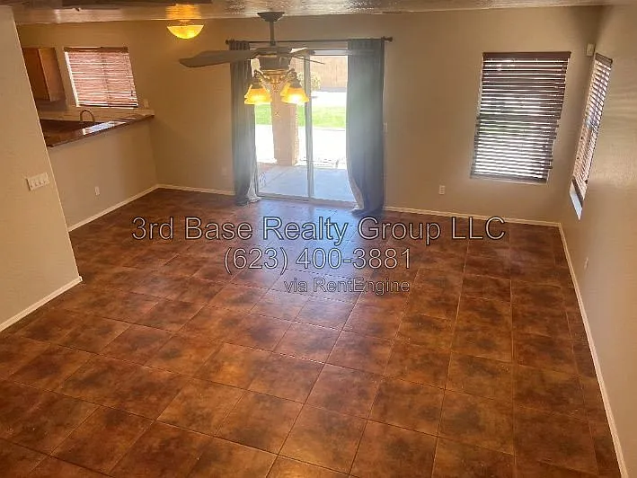 22593 W Solano Dr — Photo 10