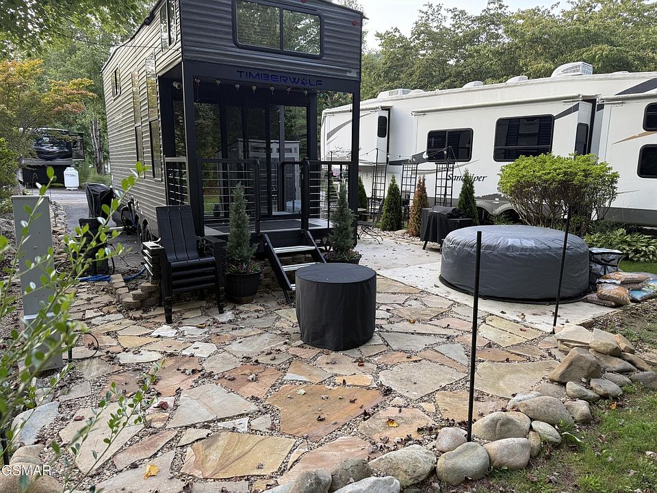 1st image of 4229 E Pkwy #192-lot 192