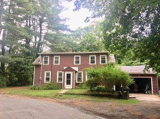 17 Tremont St, Oxford, MA 01540