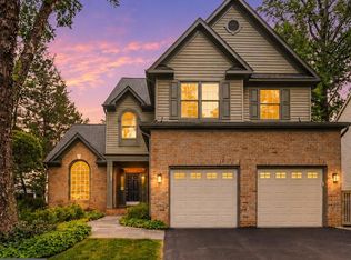 2910 Gray St, Oakton, VA 22124