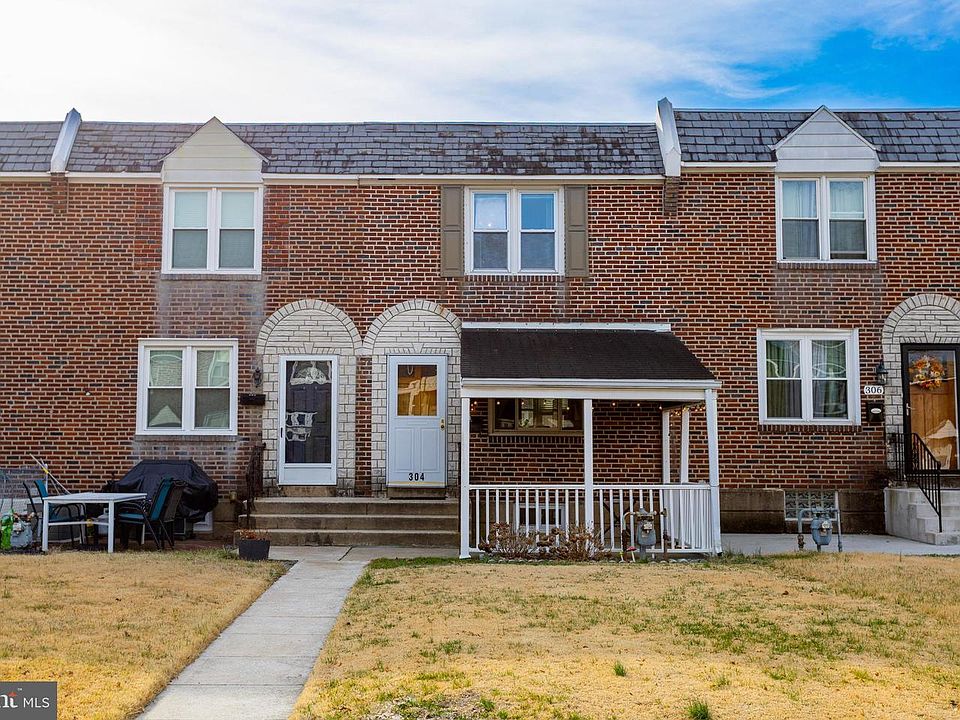 1st image of 304 Pine St