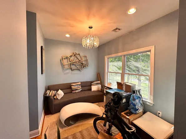 42 Cinder Rd Unit 2, Edison, NJ 08820