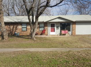 404 S 6th St, Davis, OK 73030