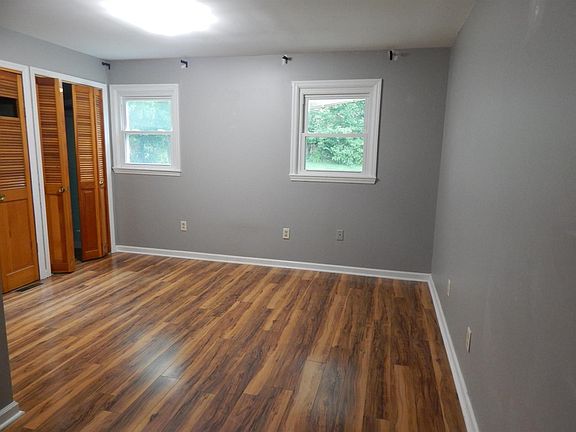 2nd image of 25 Apple Ln