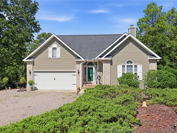 151 Edgemont Ter, Sanford, NC 27332