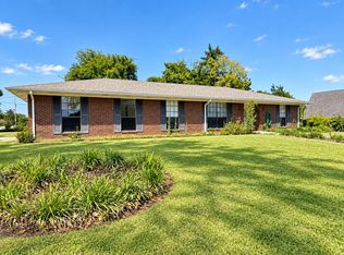 922 Rockefeller Ave, Tupelo, MS 38801