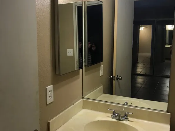 429 N Lamb Blvd APT B, Las Vegas, NV 89110