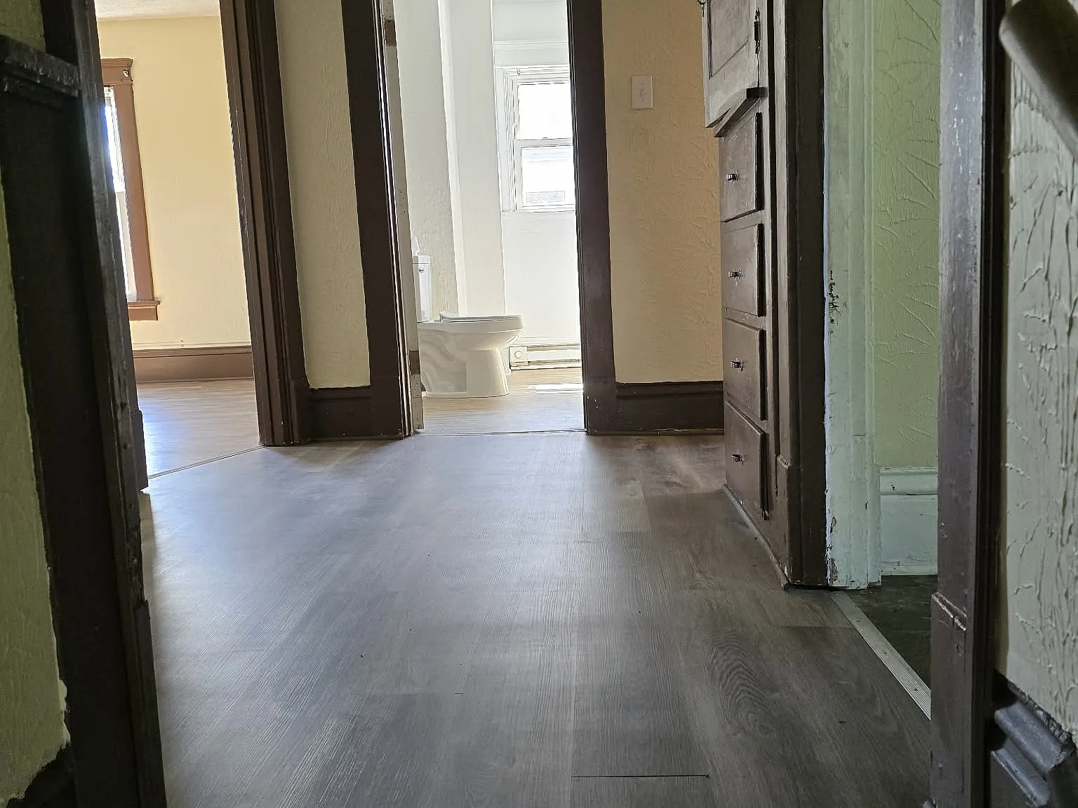 2 bed, $900 — Photo 4