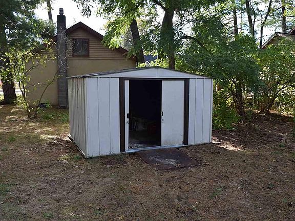 5th image of 1033 Barlow St