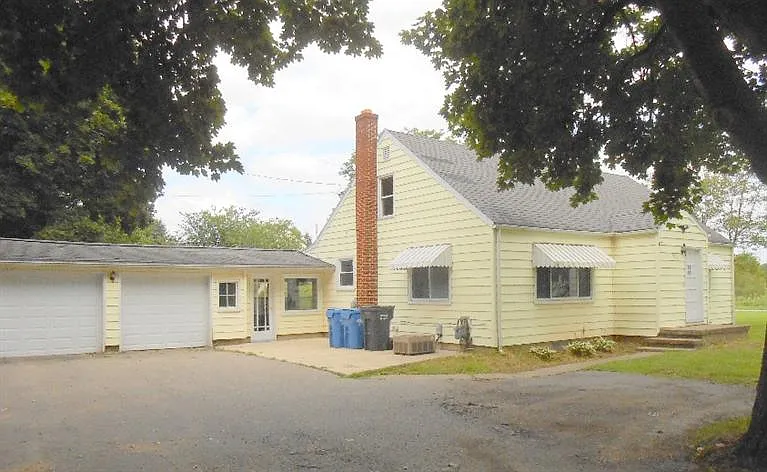 6010 Ann Arbor Saline Rd photo 1