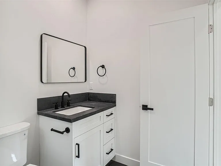 6264 Stewart St — Photo 18