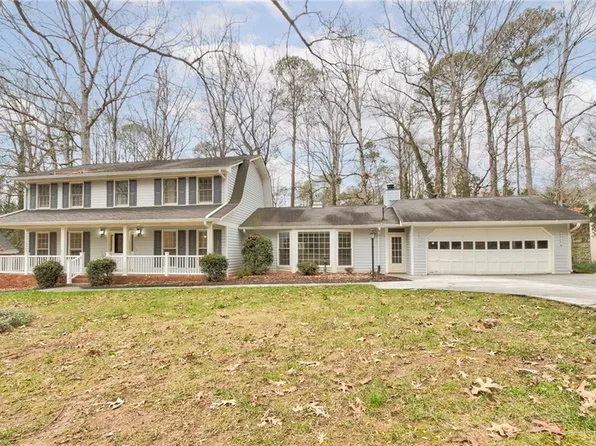 7070 Glenridge Dr, Sandy Springs, GA 30328