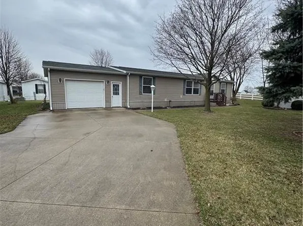 14900 County Road H #85, Wauseon, OH 43567