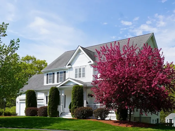 12 Pratt Dr, Norton, MA 02766