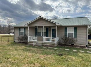 1029 Falling Water Rd, Cookeville, TN 38506