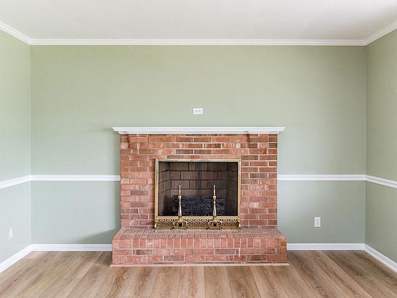5th image of 265 Sherbrooke Dr
