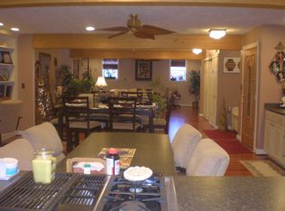 114 S 3rd St, Oakland, MD 21550