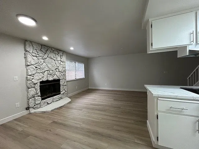 2 bed, 1.5 bath, 1100 sqft, $3,595 — Photo 4