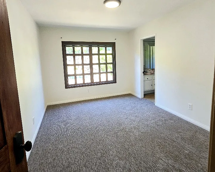 19613 Hiawatha St — Photo 28