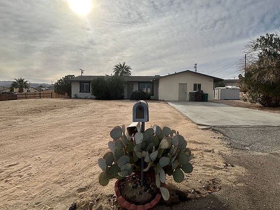 2nd image of 73835 Manana Dr