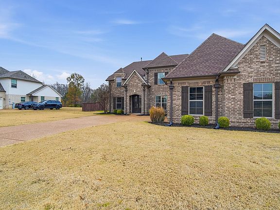 4th image of 8652 Branson Dr