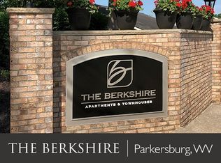 101 Wyndham Knob #15, Parkersburg, WV 26104