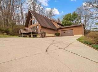 1445 Londondale Pkwy, Newark, OH 43055