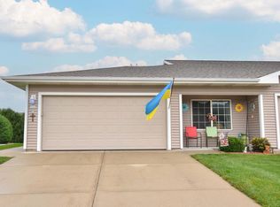 434 Novak St, Hartford, WI 53027