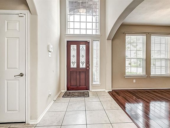 3rd image of 19707 Shallow Shaft Ln