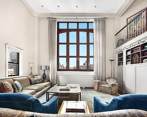 2nd image of 33 W 67th St #7FW