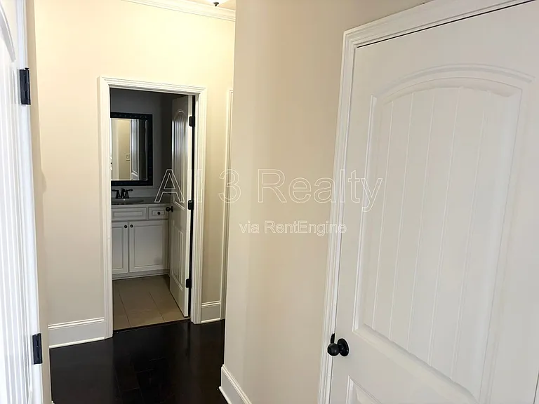 3738 Valley Spring Dr — Photo 7