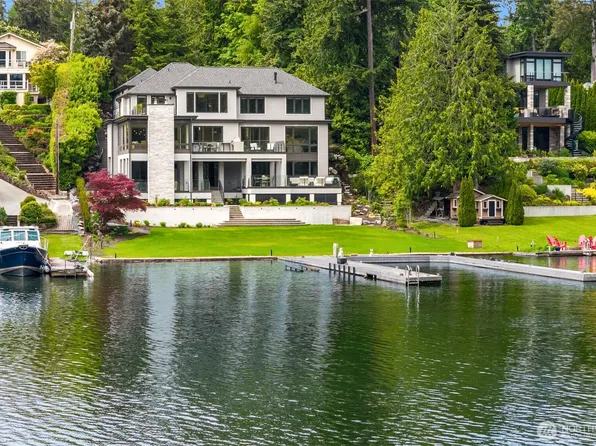 3234 78th Place NE, Medina, WA 98039